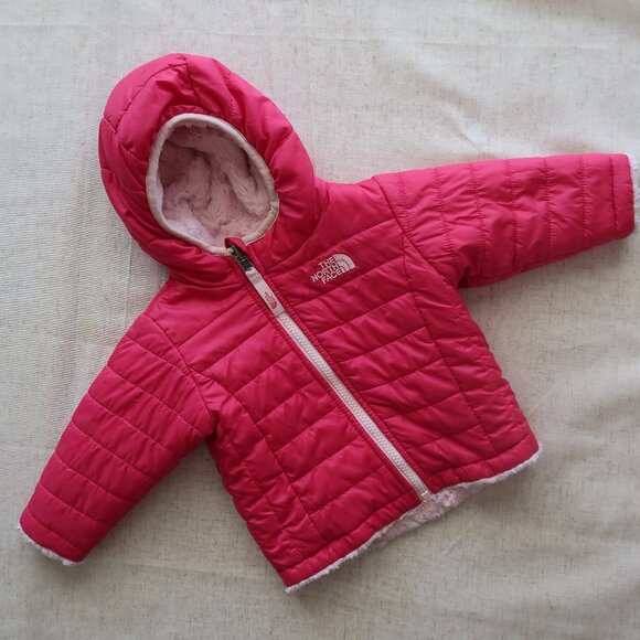 North Face Baby Reversible Jacket Pink 6-12M - Picture 1 of 4
